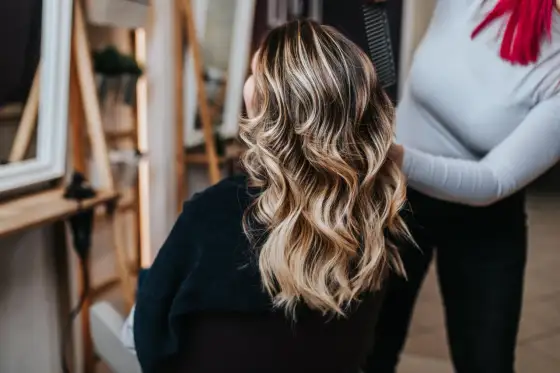 Blonde Balayage - So gelingt der natürliche Look